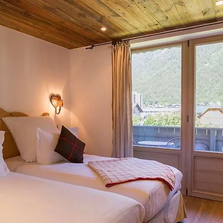 ホテル Chalet-hotel Hermitage